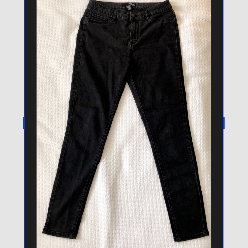 Refuge size 10 black jeans
